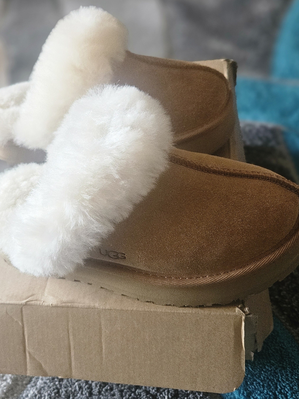 UGG Chestnut Kids Sheepskin Booties with White Fur Cuff